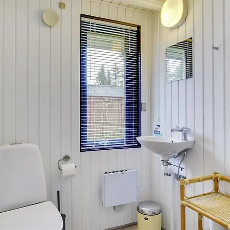 Vakantiehuis Aimi - 270m From The Sea By Interhome