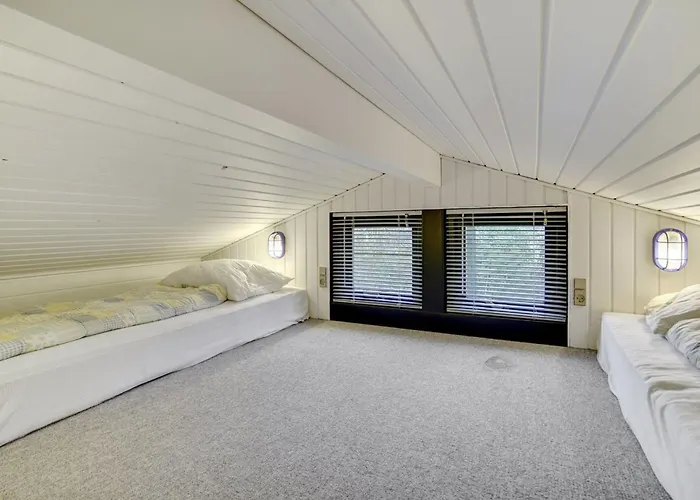 Aimi - 270m From The Sea By Interhome * Bøtø By